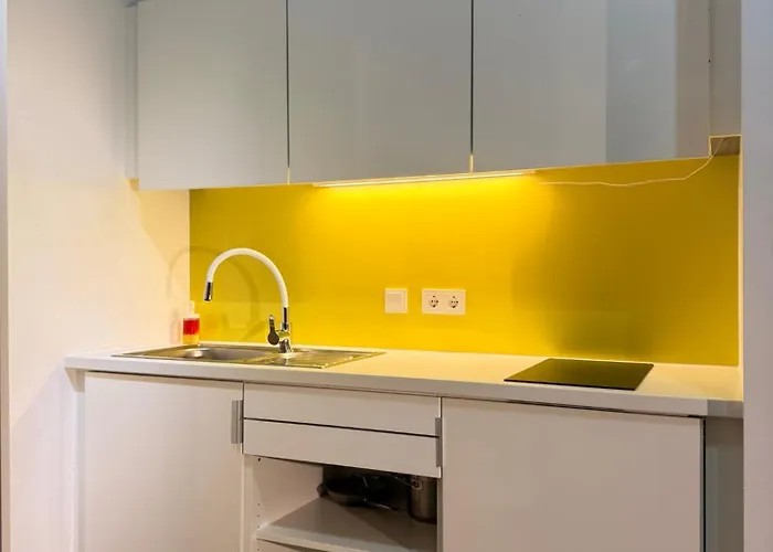 Stylisches City-apartment Mit Terrasse&top-lage - Civita * Nürnberg