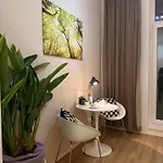 Stylisches City-apartment Mit Terrasse & Top-lage - Civita Apartment