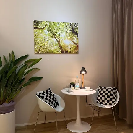 Stylisches City-apartment Mit Terrasse & Top-lage - Civita Apartment *